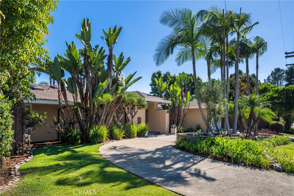 2881 Moonridge Drive