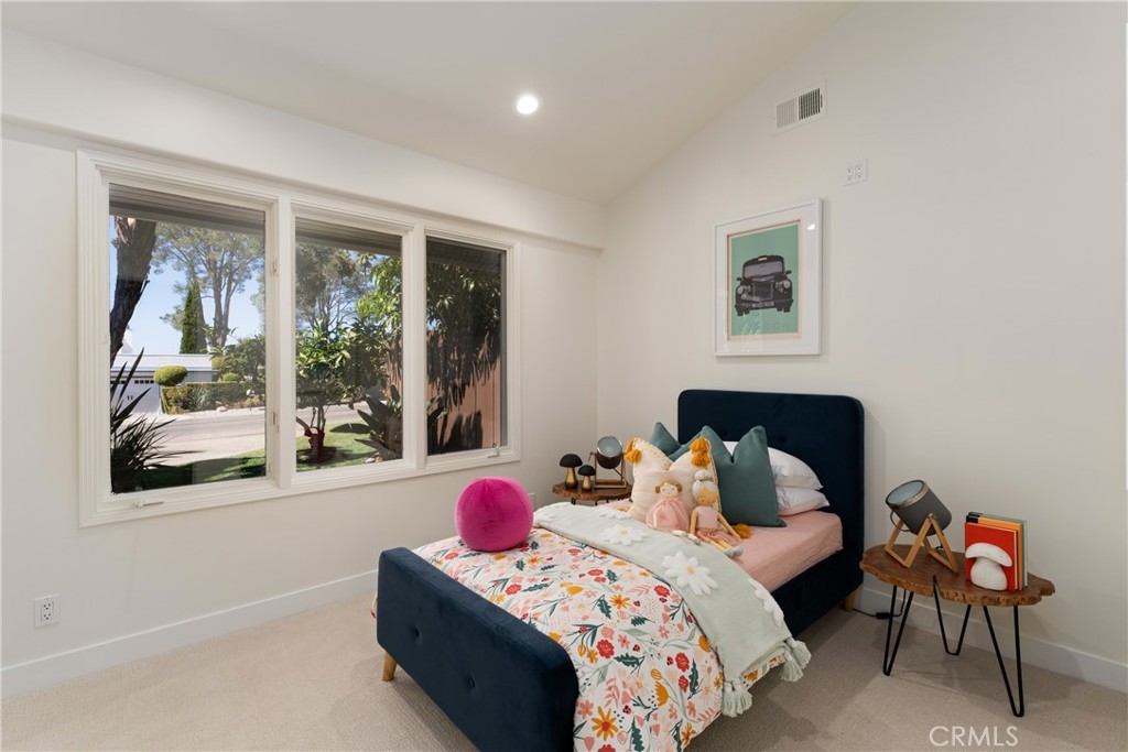 2881 Moonridge Drive