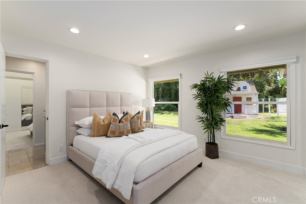 2881 Moonridge Drive