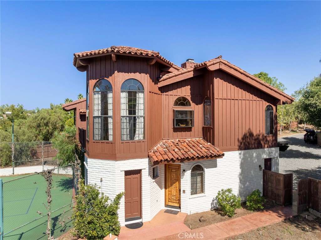11550 Old Castle