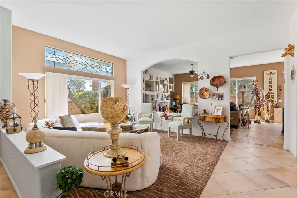5643 Willowmere