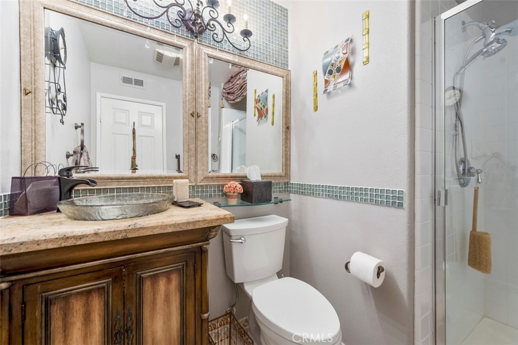 5643 Willowmere