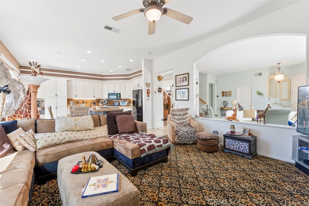 5643 Willowmere