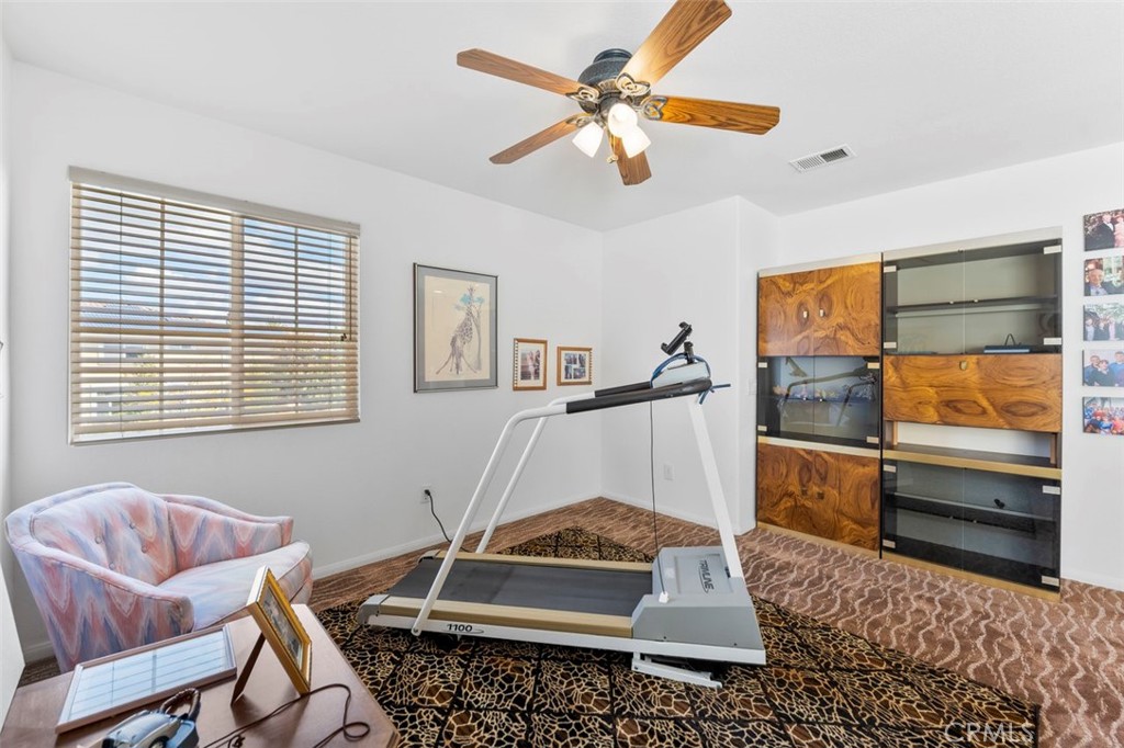 5643 Willowmere