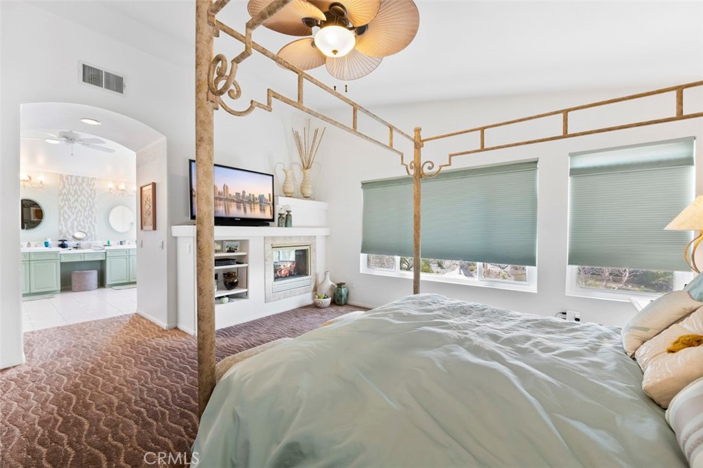 5643 Willowmere