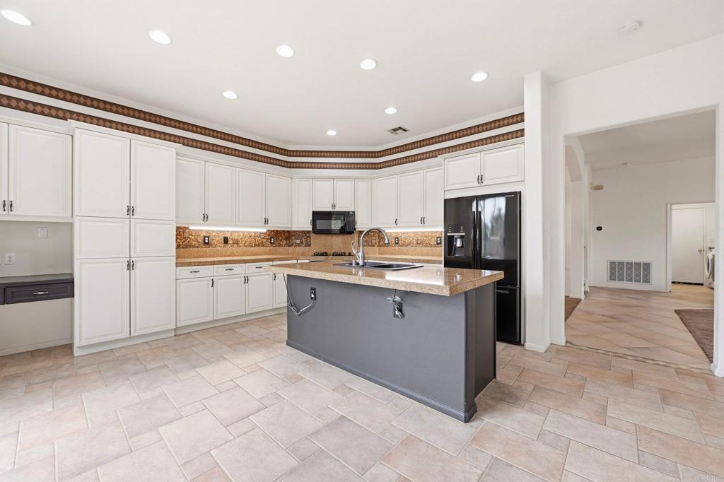 5643 Willowmere Lane