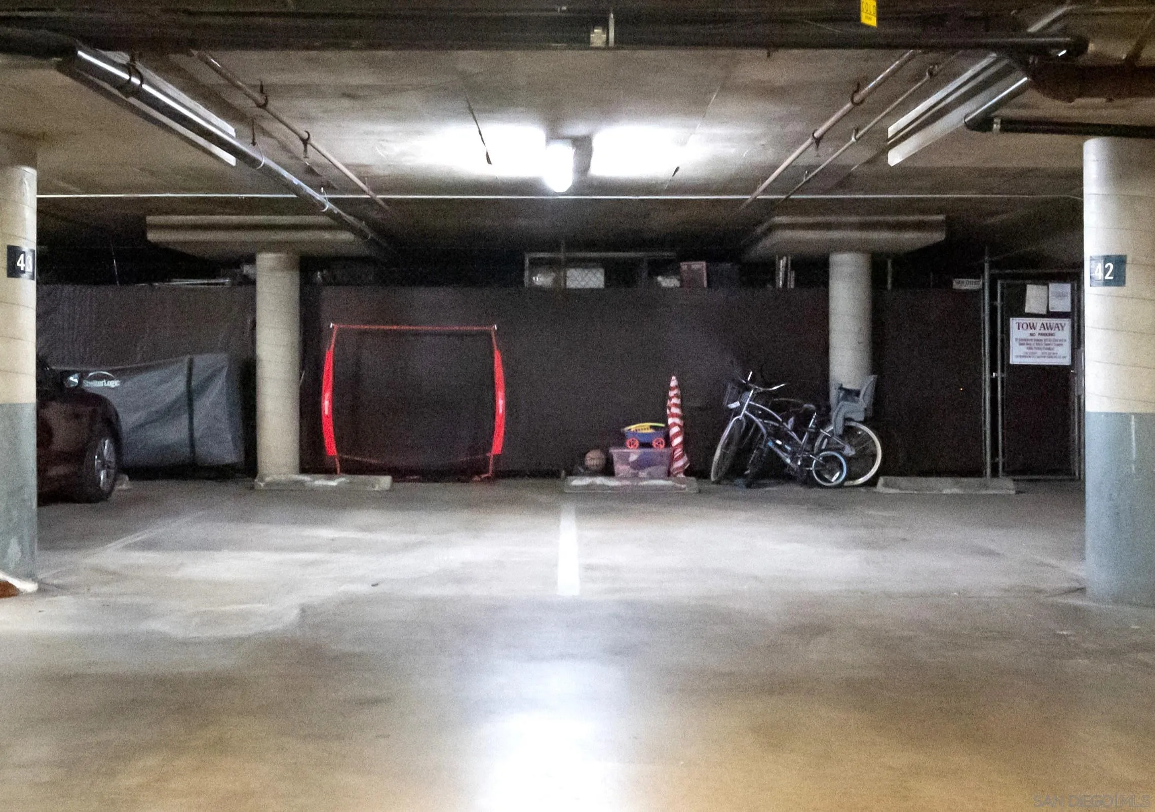 1335 La Palma St Unit H4