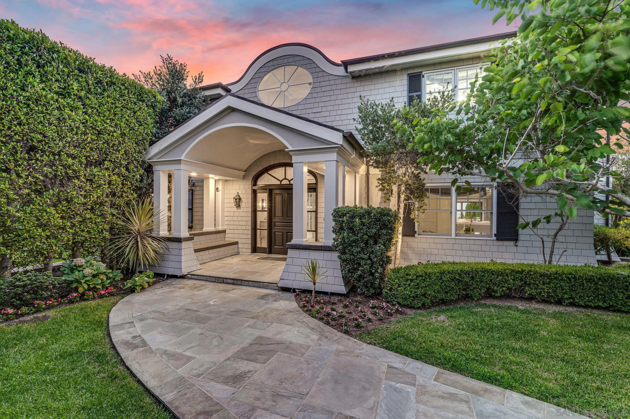 744 Muirlands Vista Way