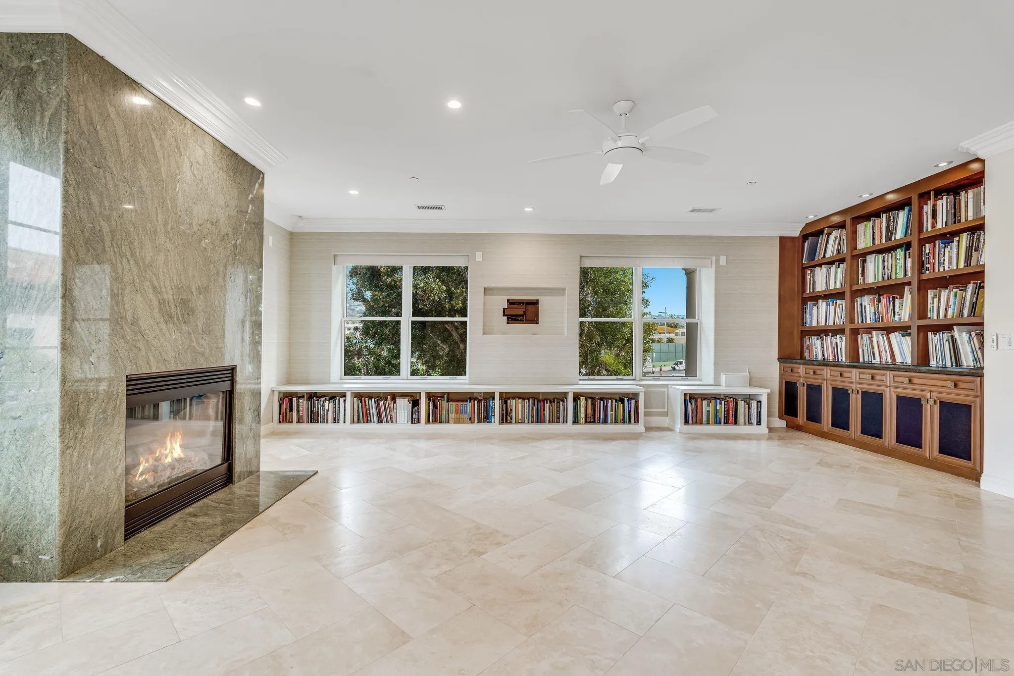 464 Prospect St Unit Ph7