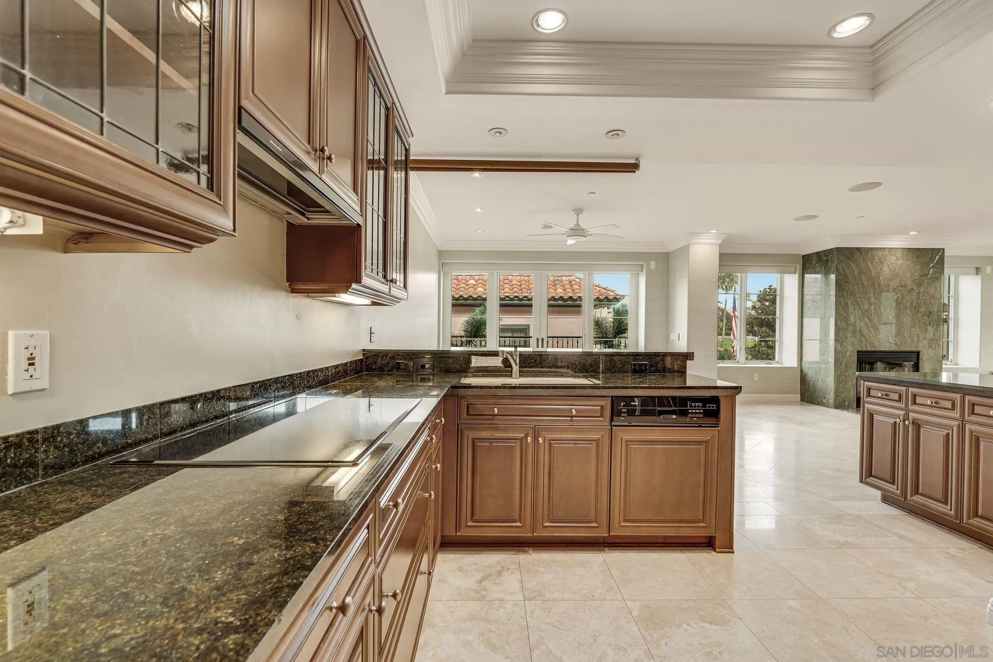 464 Prospect St Unit Ph7
