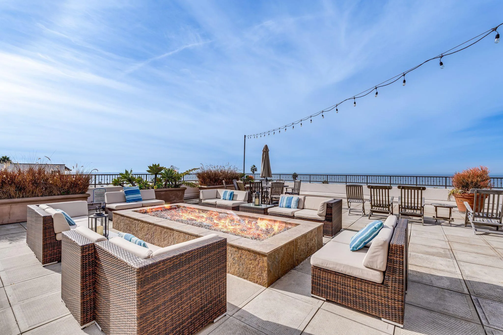 464 Prospect St Unit Ph7