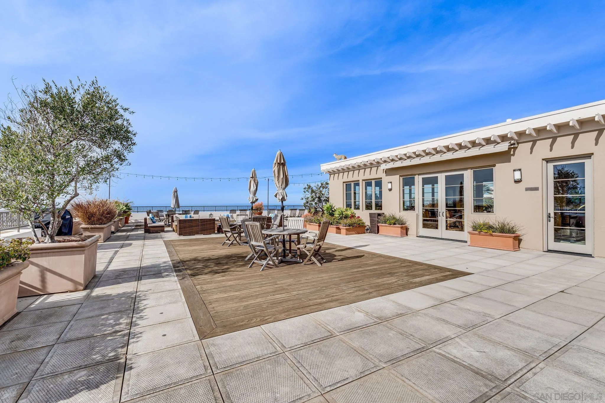 464 Prospect St Unit Ph7