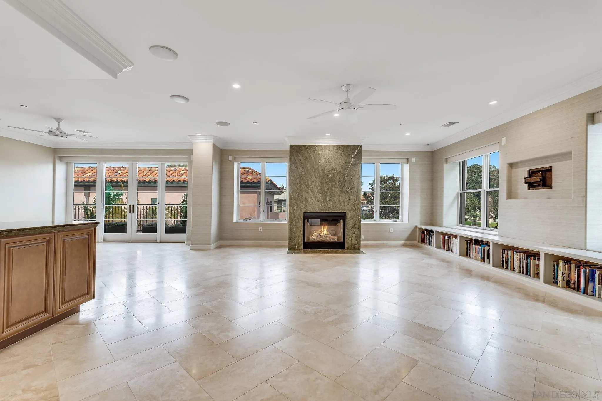 464 Prospect St Unit Ph7
