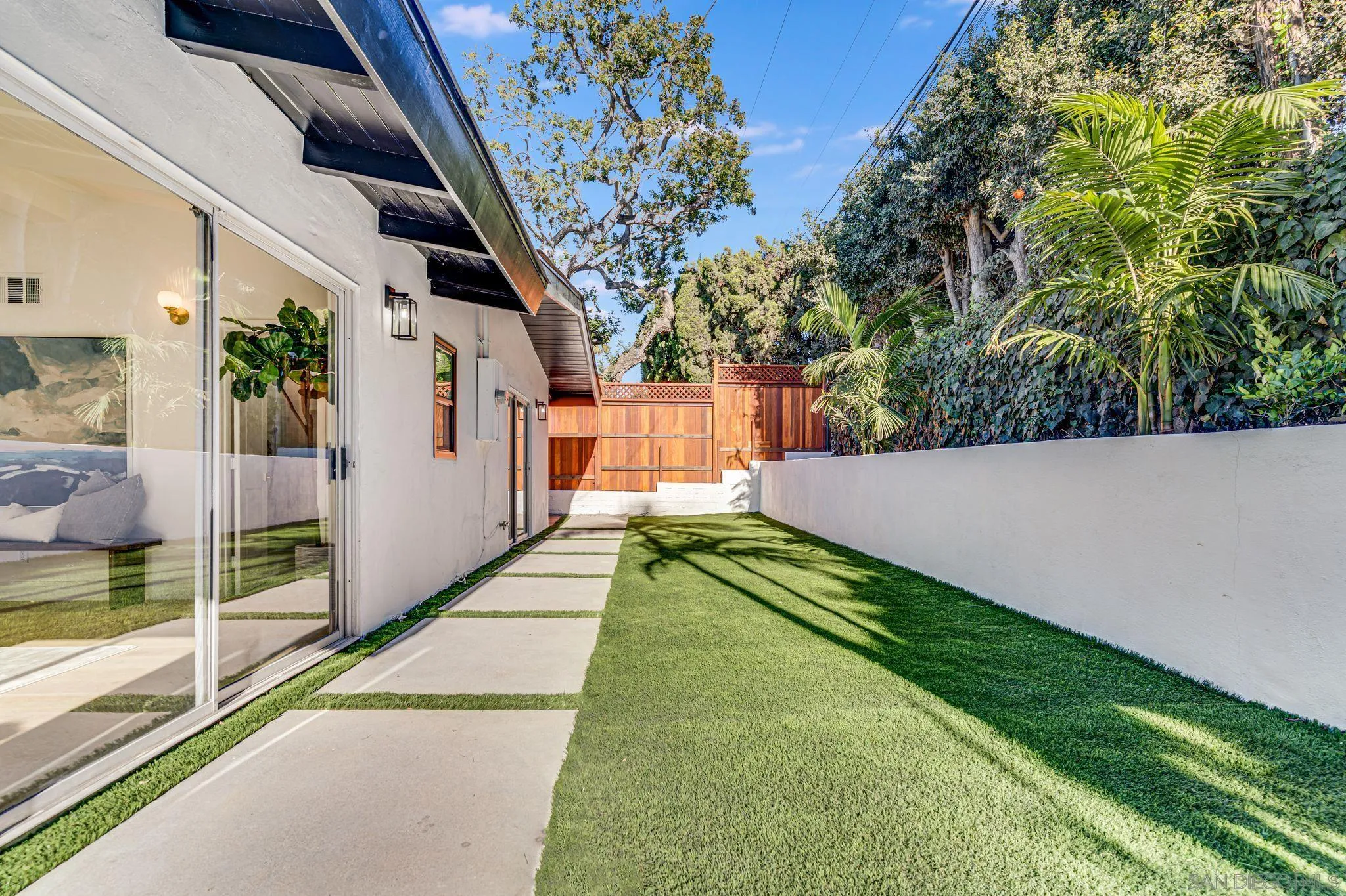 7905 Paseo Del Ocaso