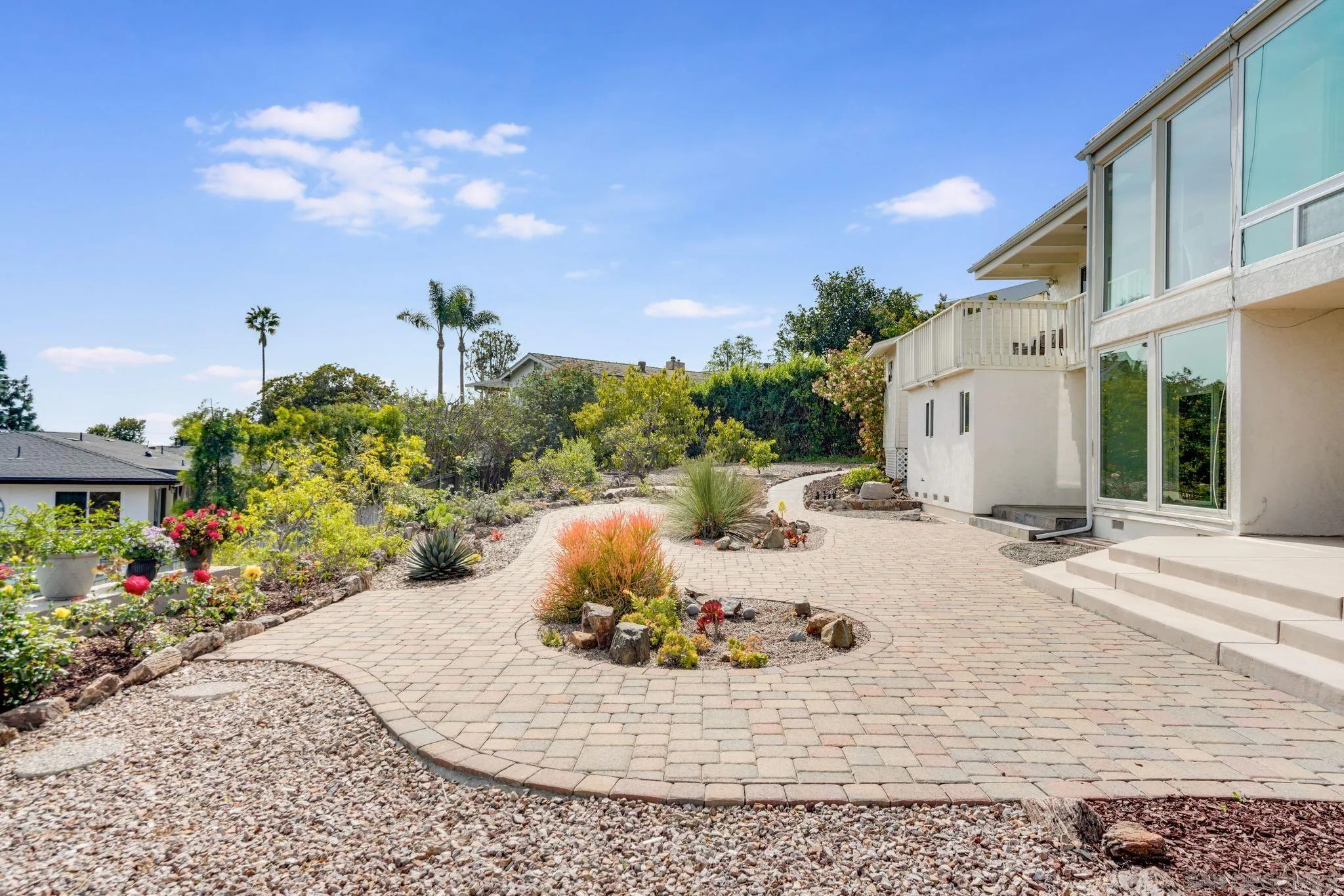 6415 Crystalaire Dr