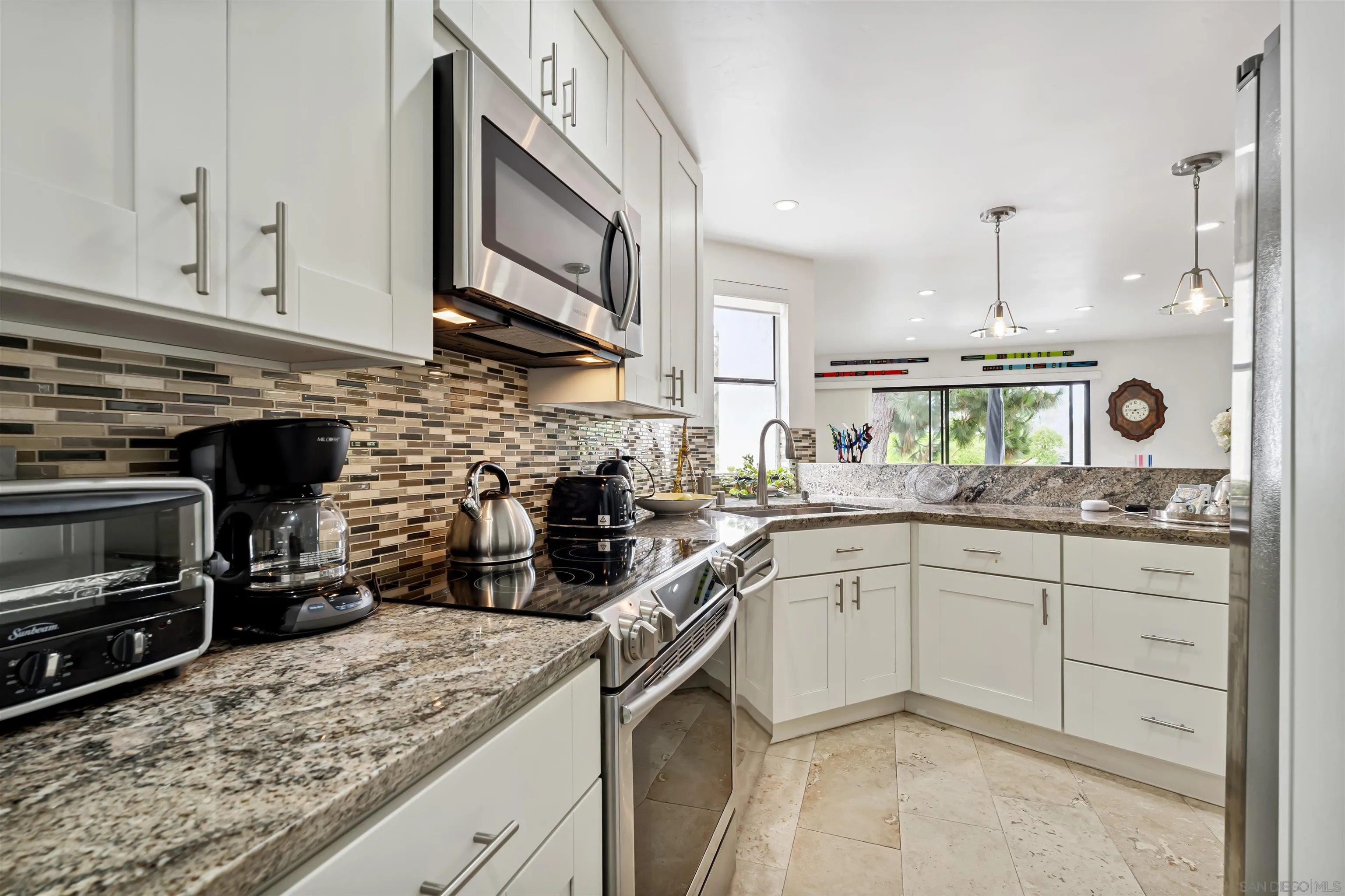 8482 Via Sonoma Unit 18