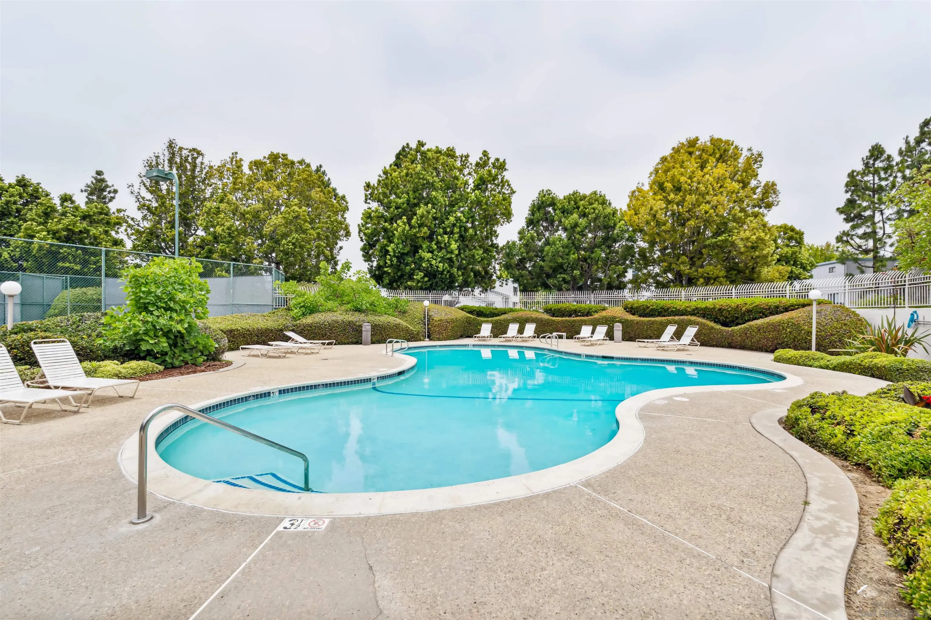 8482 Via Sonoma Unit 18
