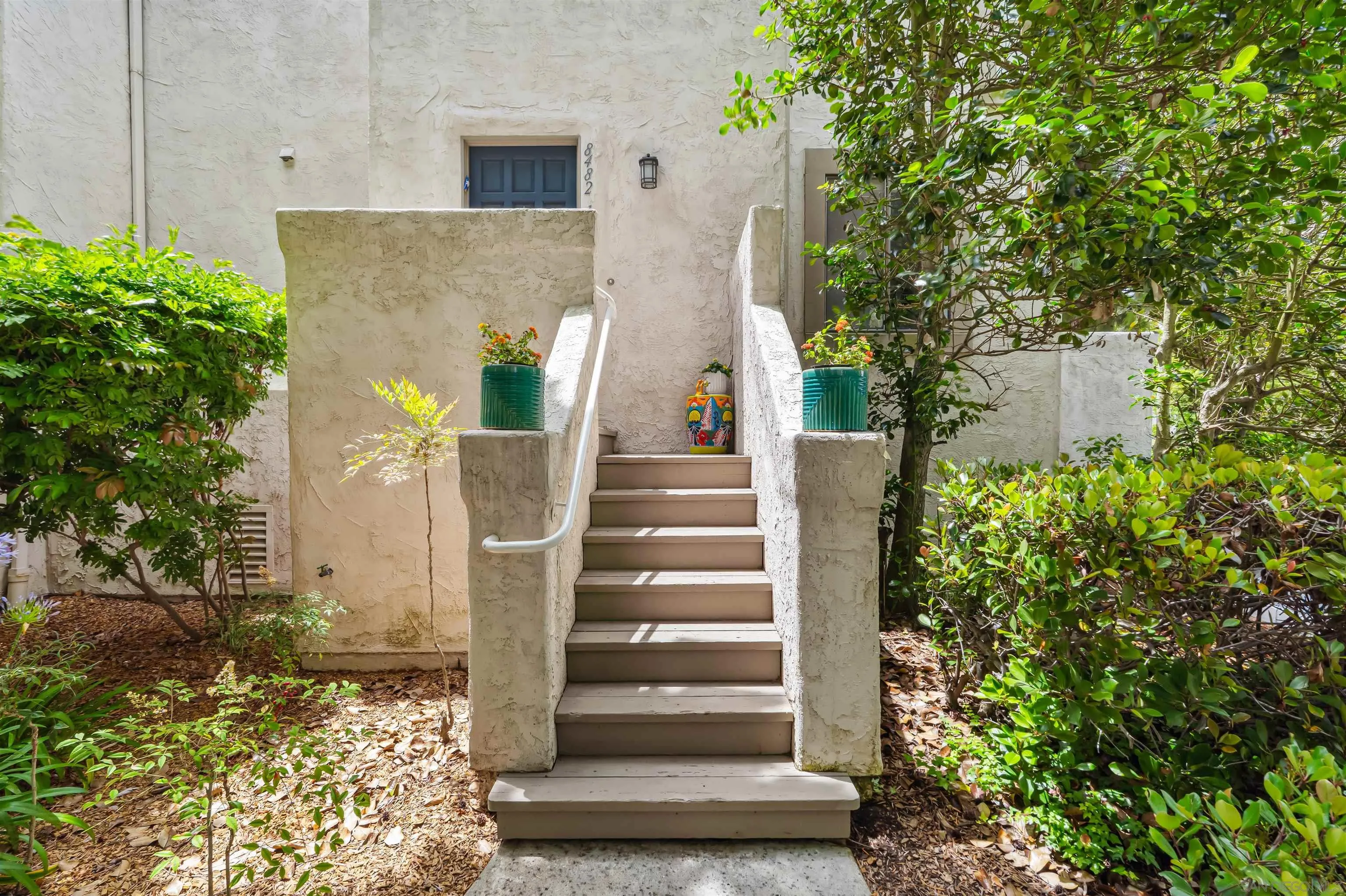 8482 Via Sonoma Unit 18