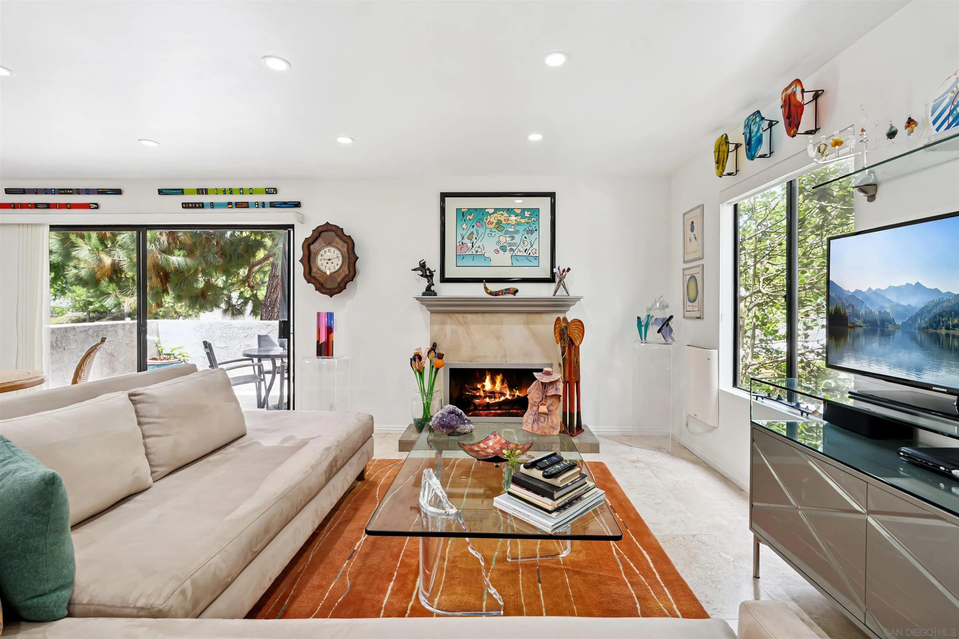 8482 Via Sonoma Unit 18