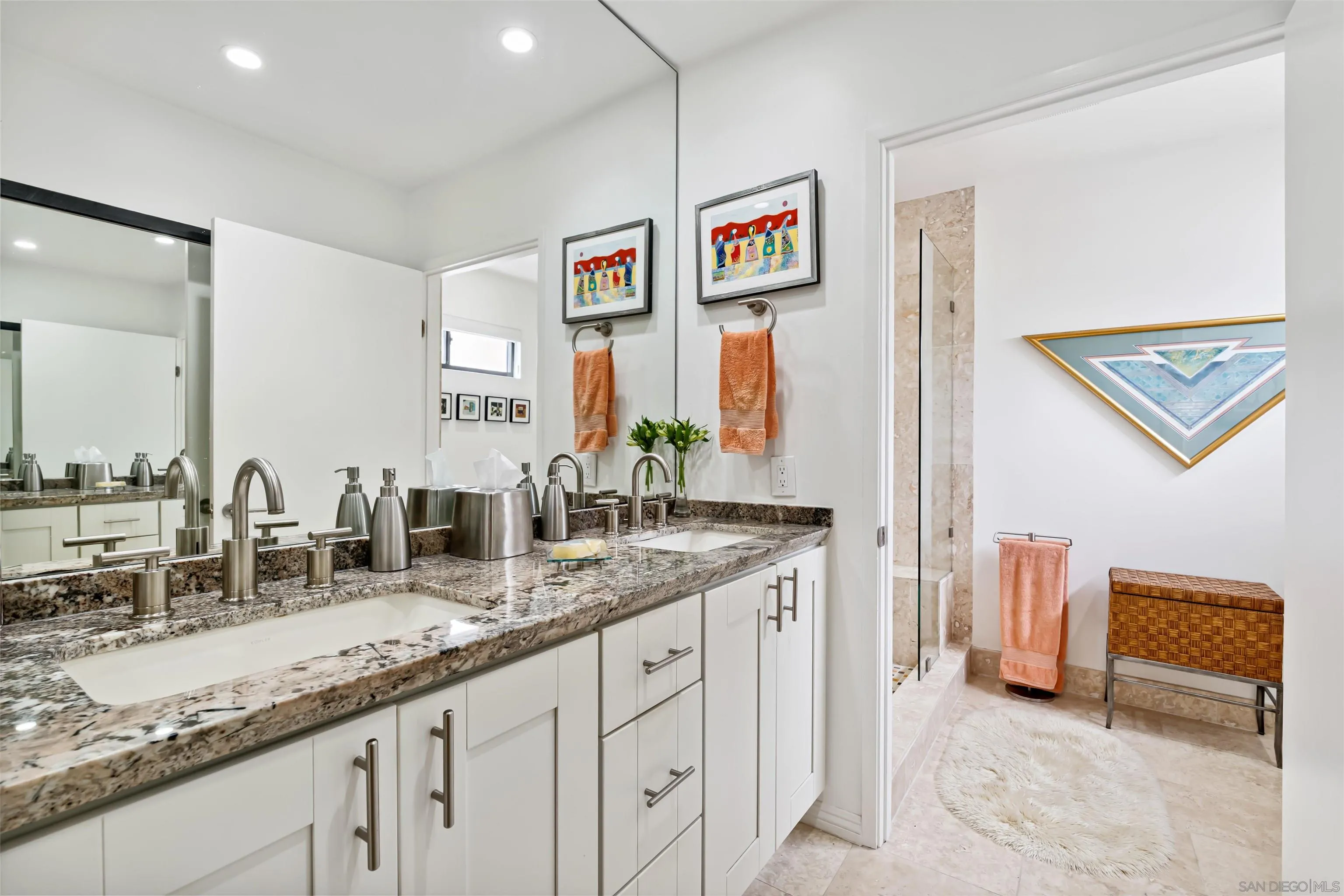 8482 Via Sonoma Unit 18