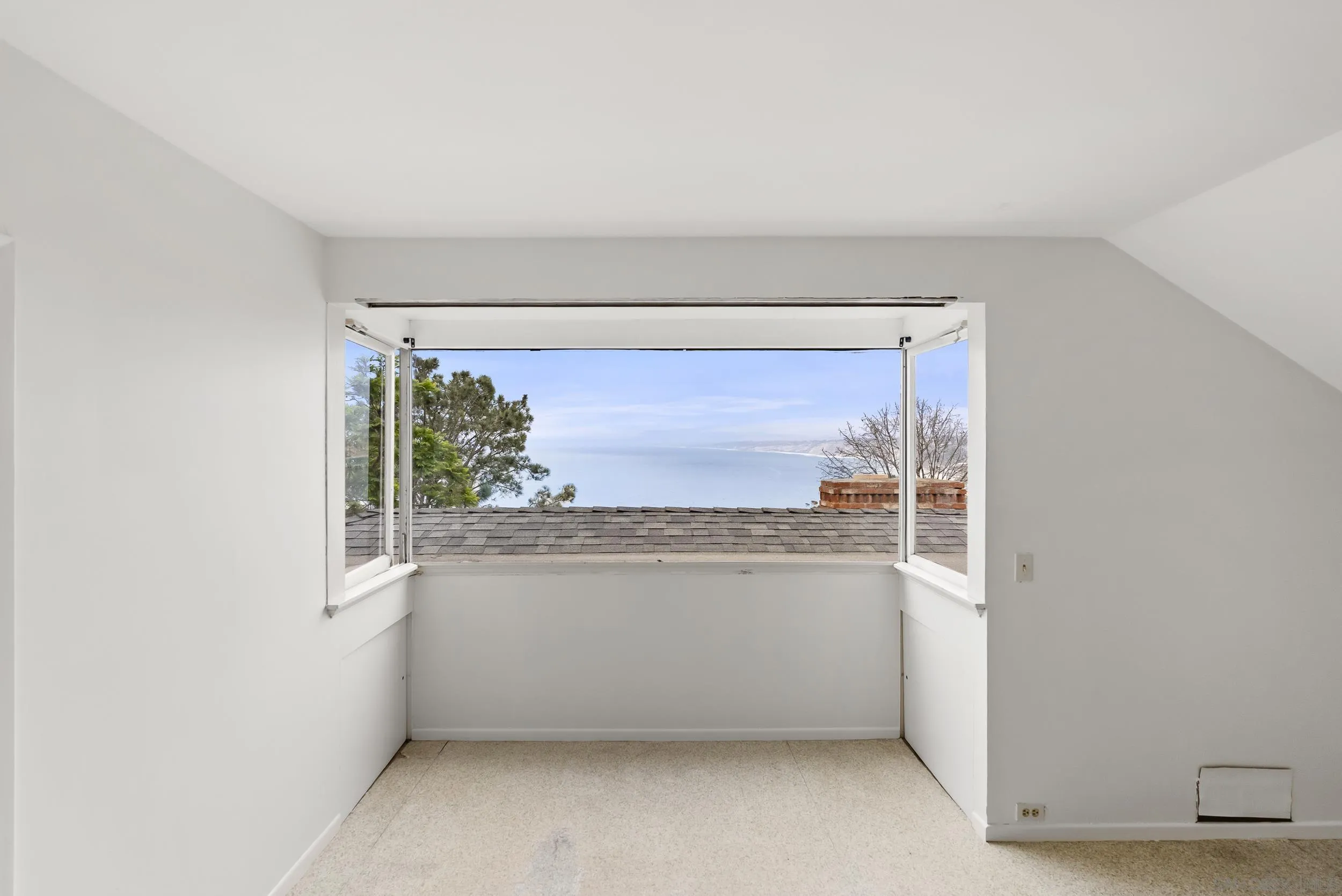 1703 Castellana Rd