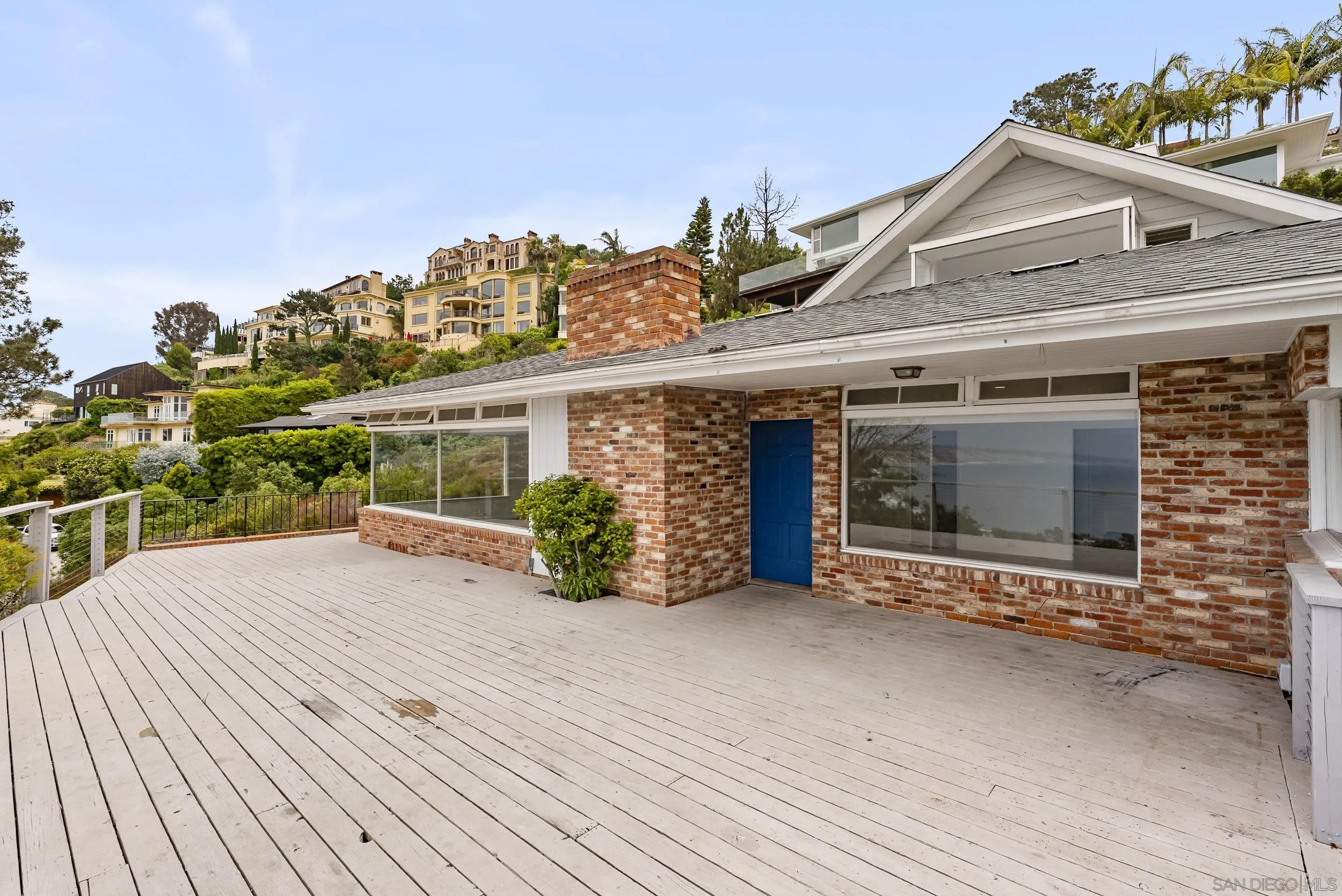 1703 Castellana Rd