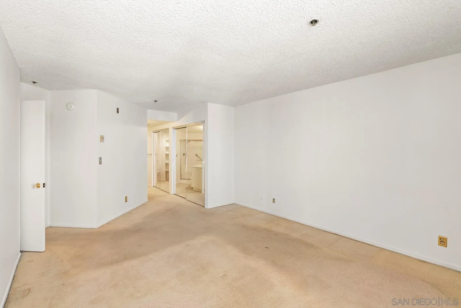 4016 Gresham St Unit D3
