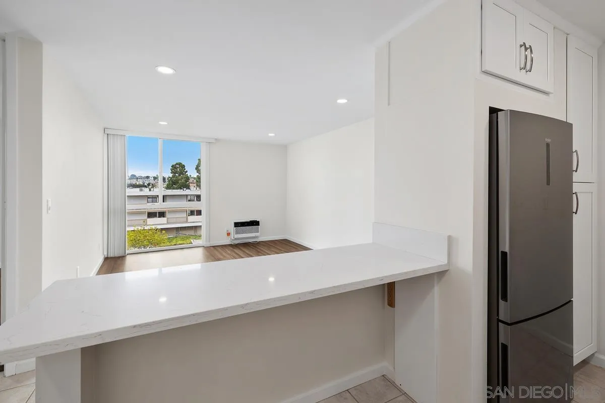 3050 Rue Dorleans Unit 412
