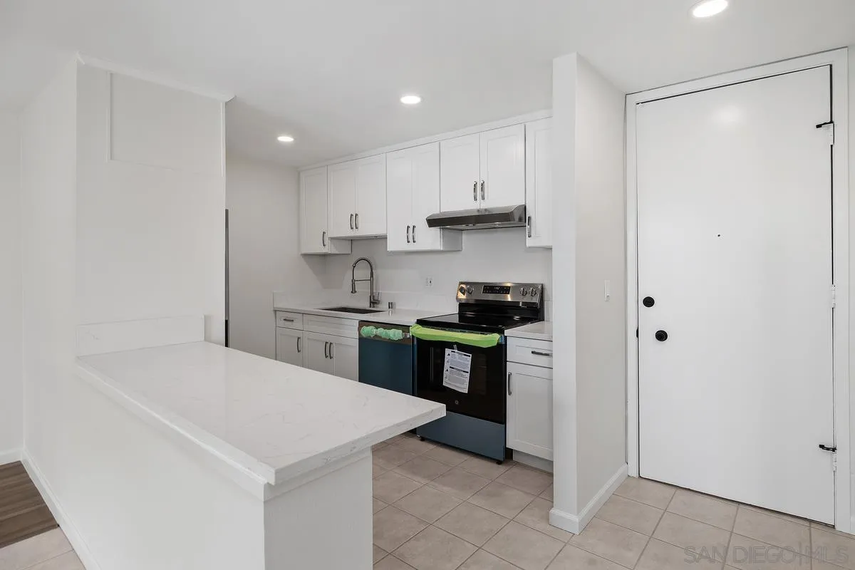 3050 Rue Dorleans Unit 412
