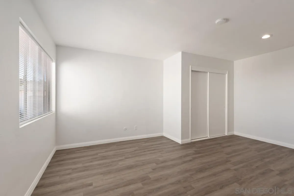 7276 Rue Michael