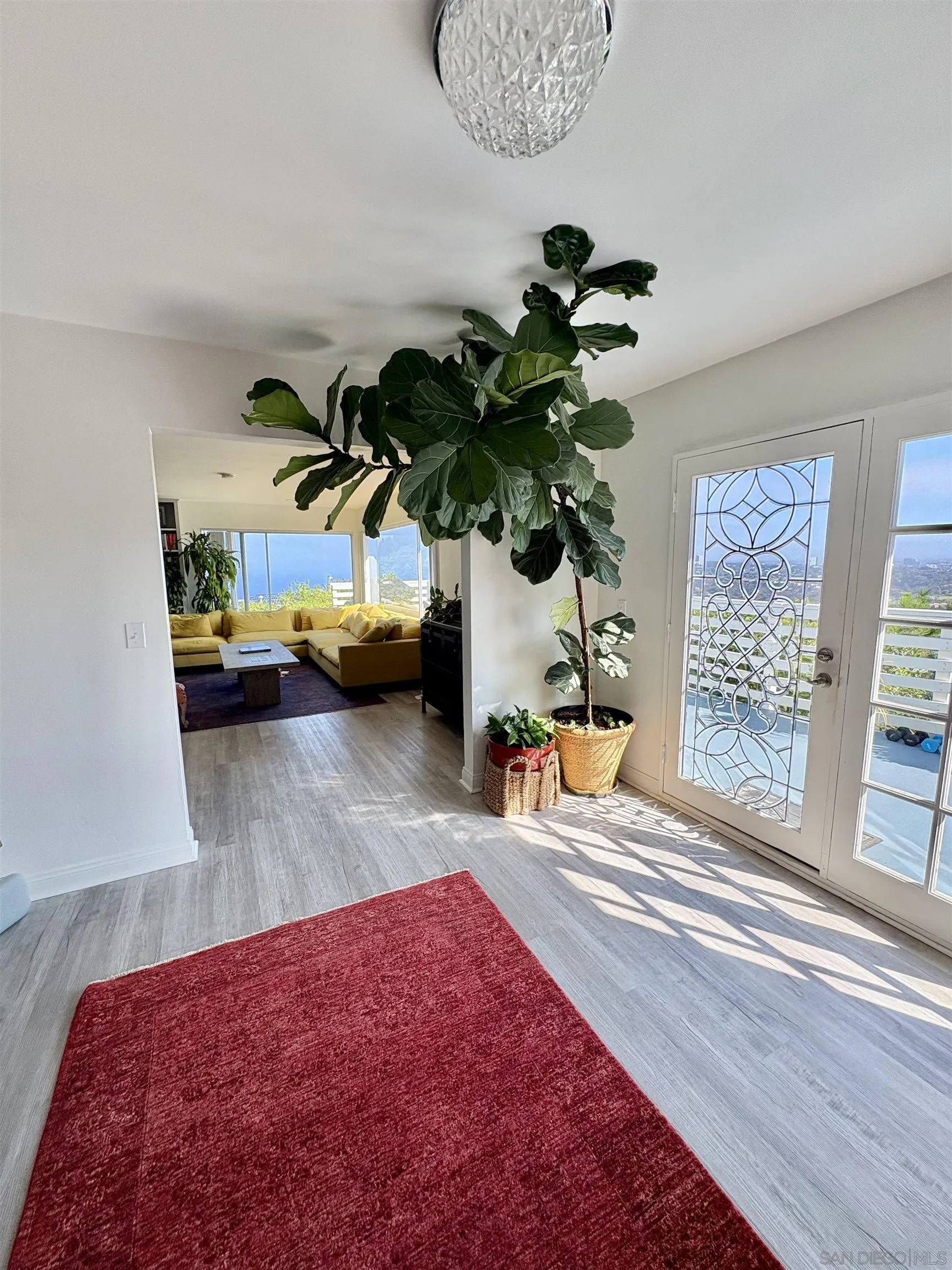7276 Rue Michael