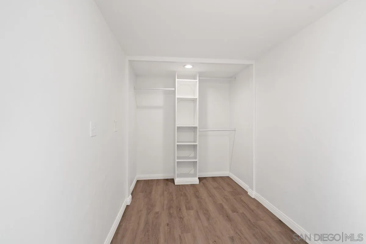 7276 Rue Michael