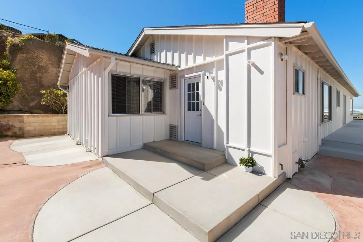 7276 Rue Michael