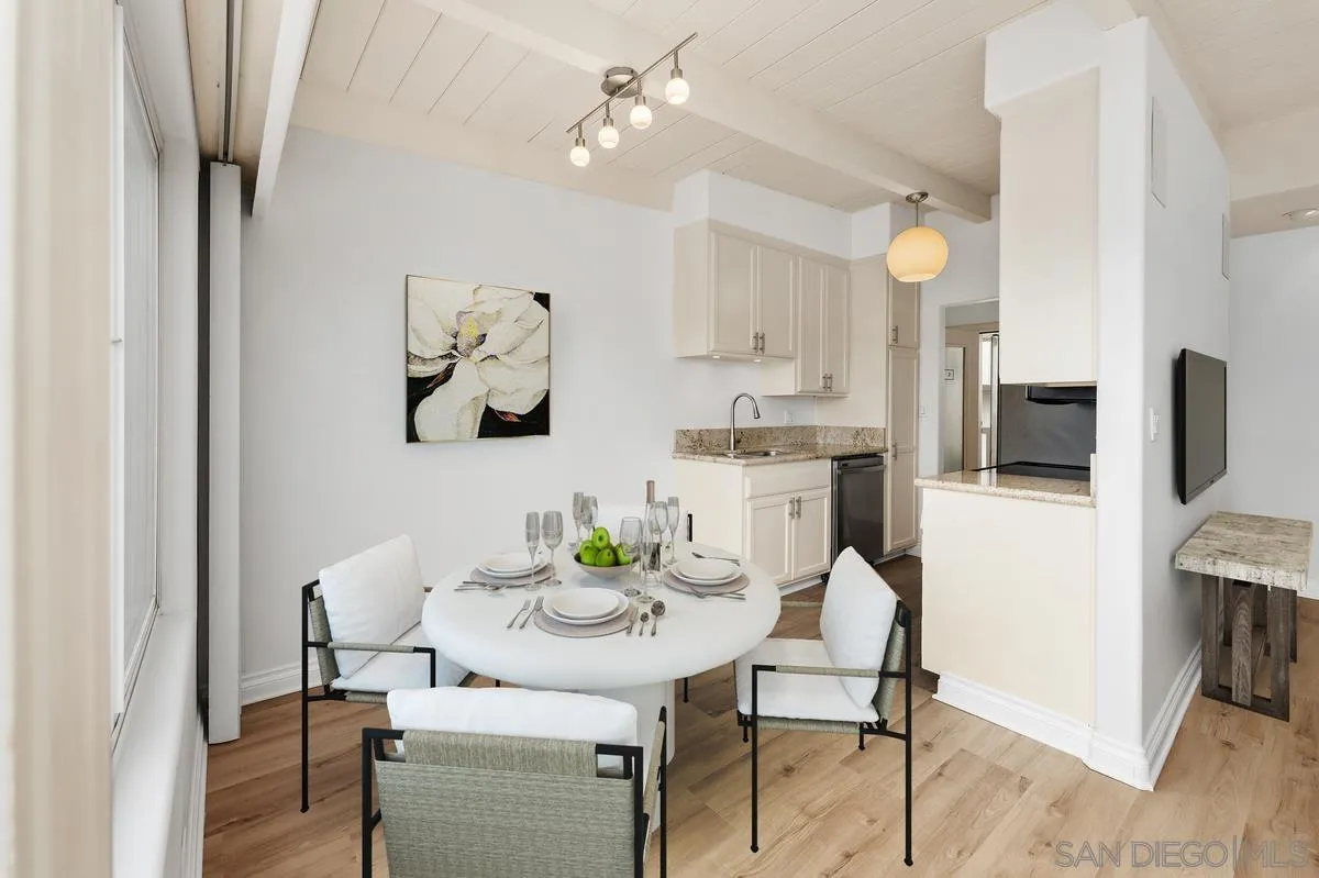 4013 Crown Point Dr Unit 2