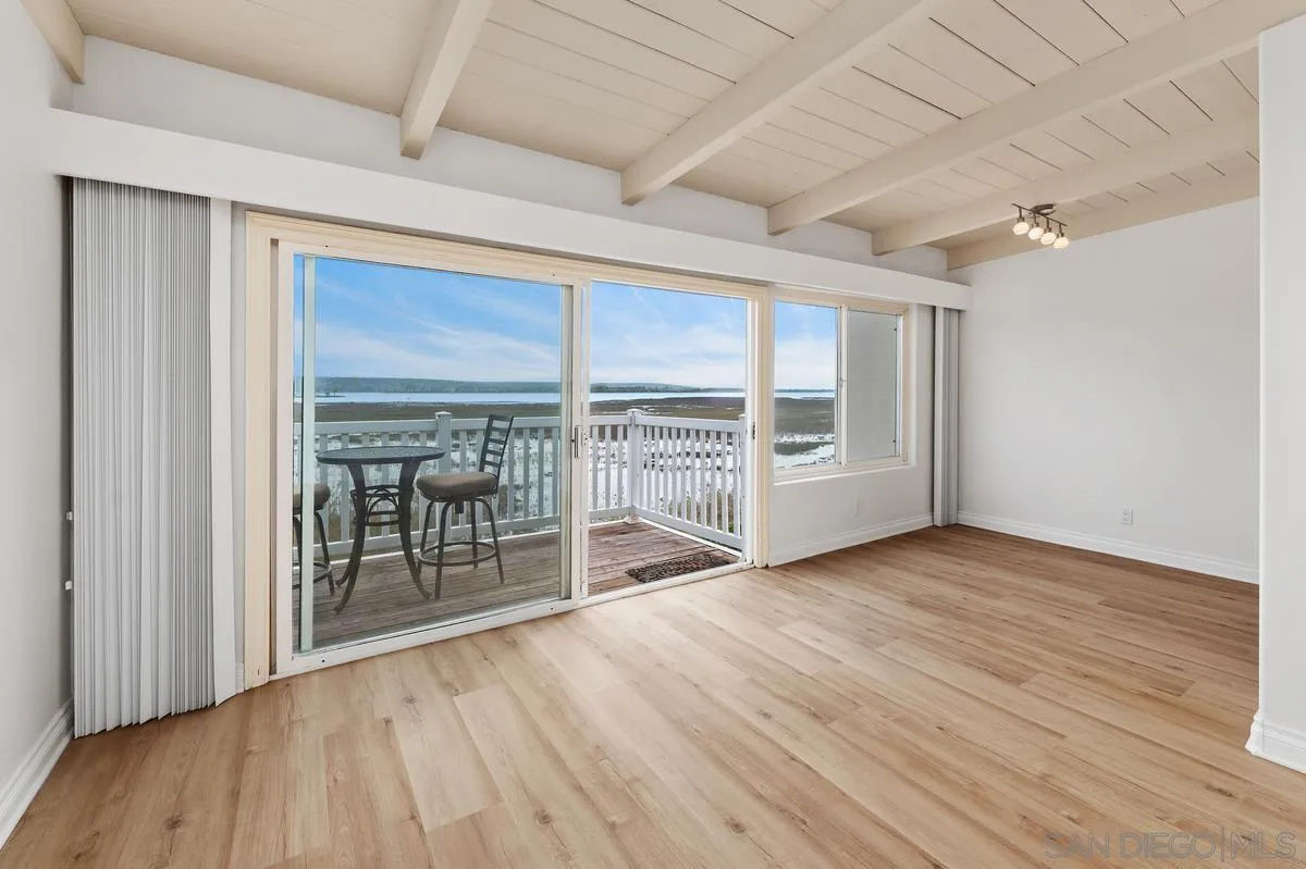 4013 Crown Point Dr Unit 2
