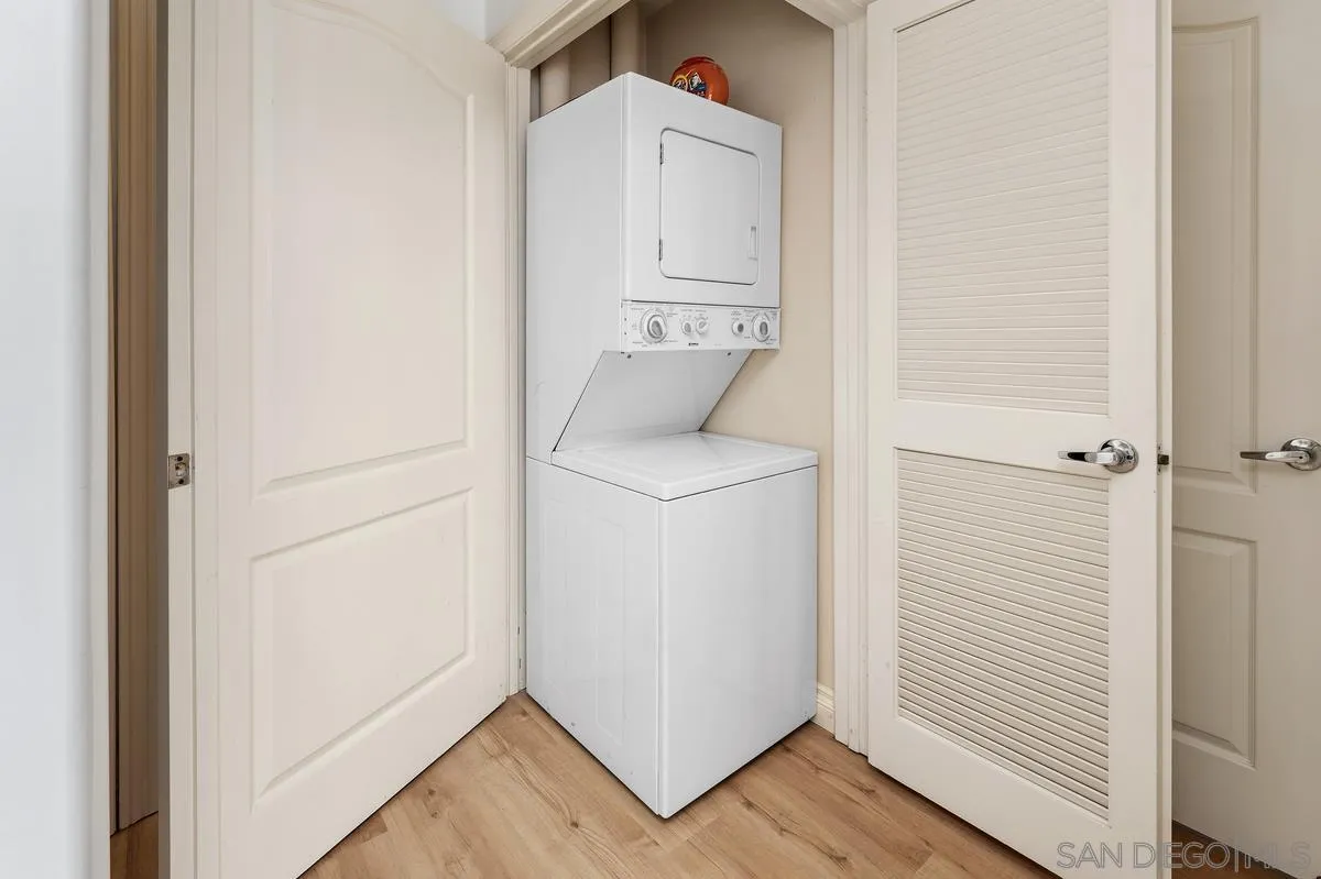 4013 Crown Point Dr Unit 2