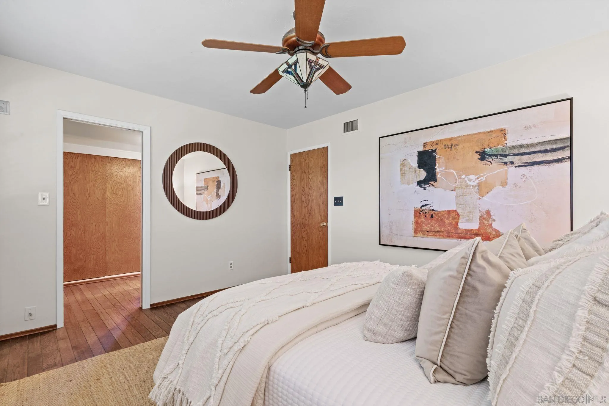 120 Landale Ln