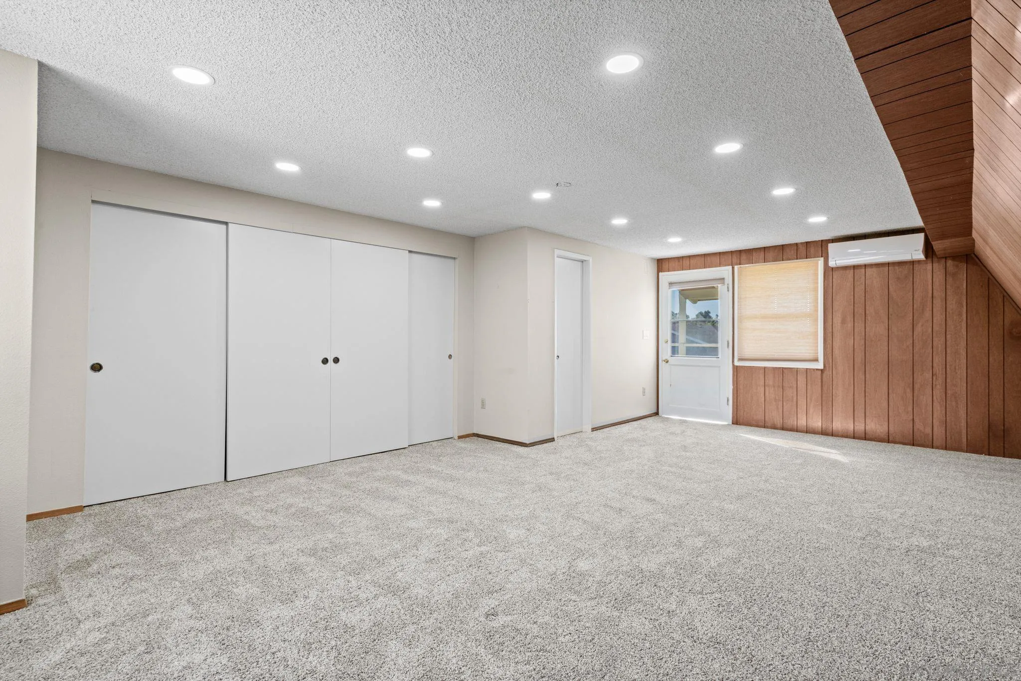 120 Landale Ln