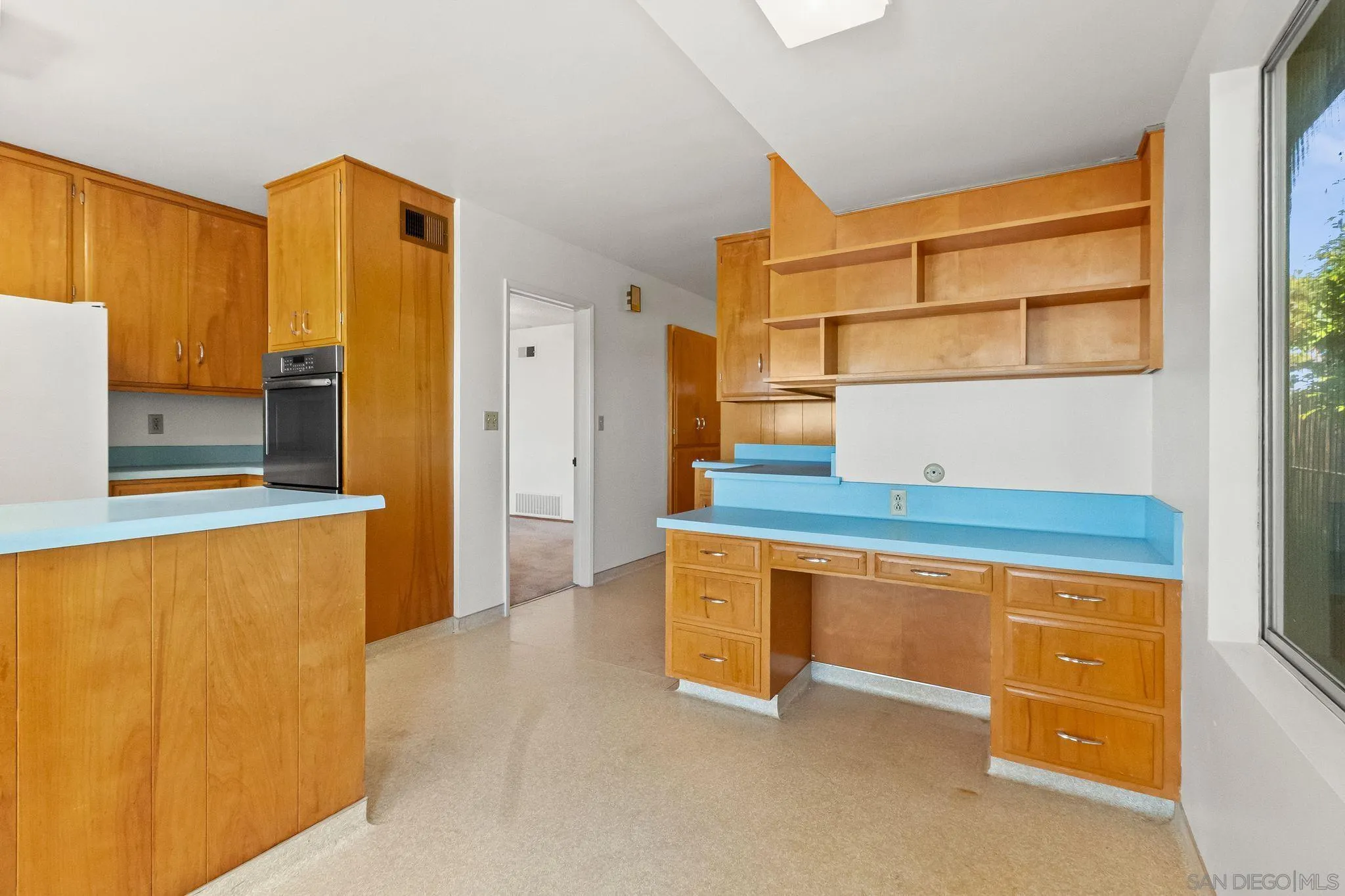 5868 Overlake Ave