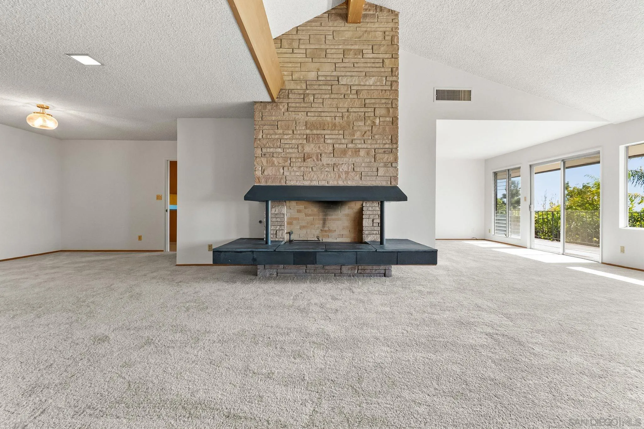 5868 Overlake Ave