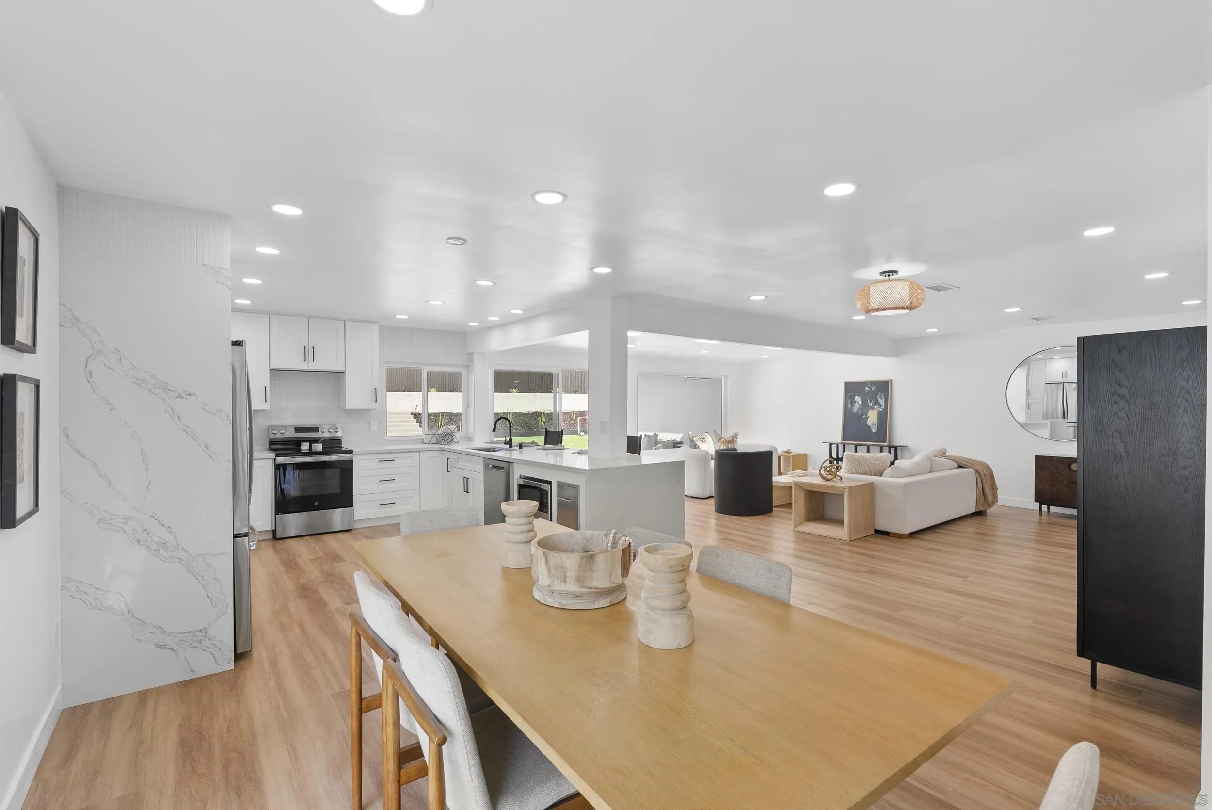 1110 Sea Village Dr