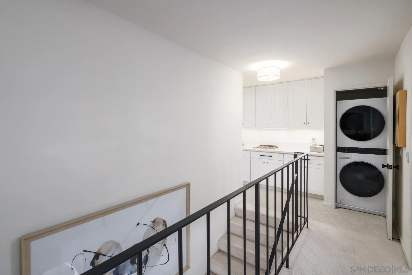 1221 Virginia Way