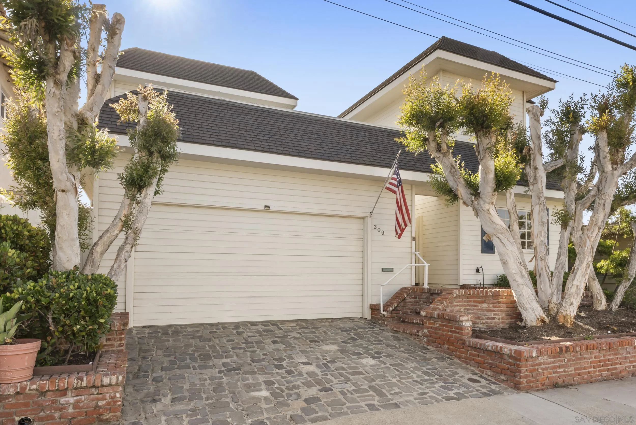 309 Pacific Ave