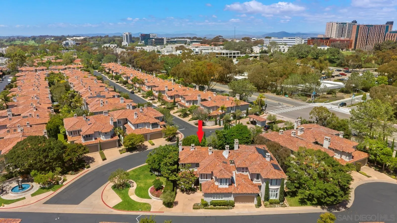 9643 Claiborne Square