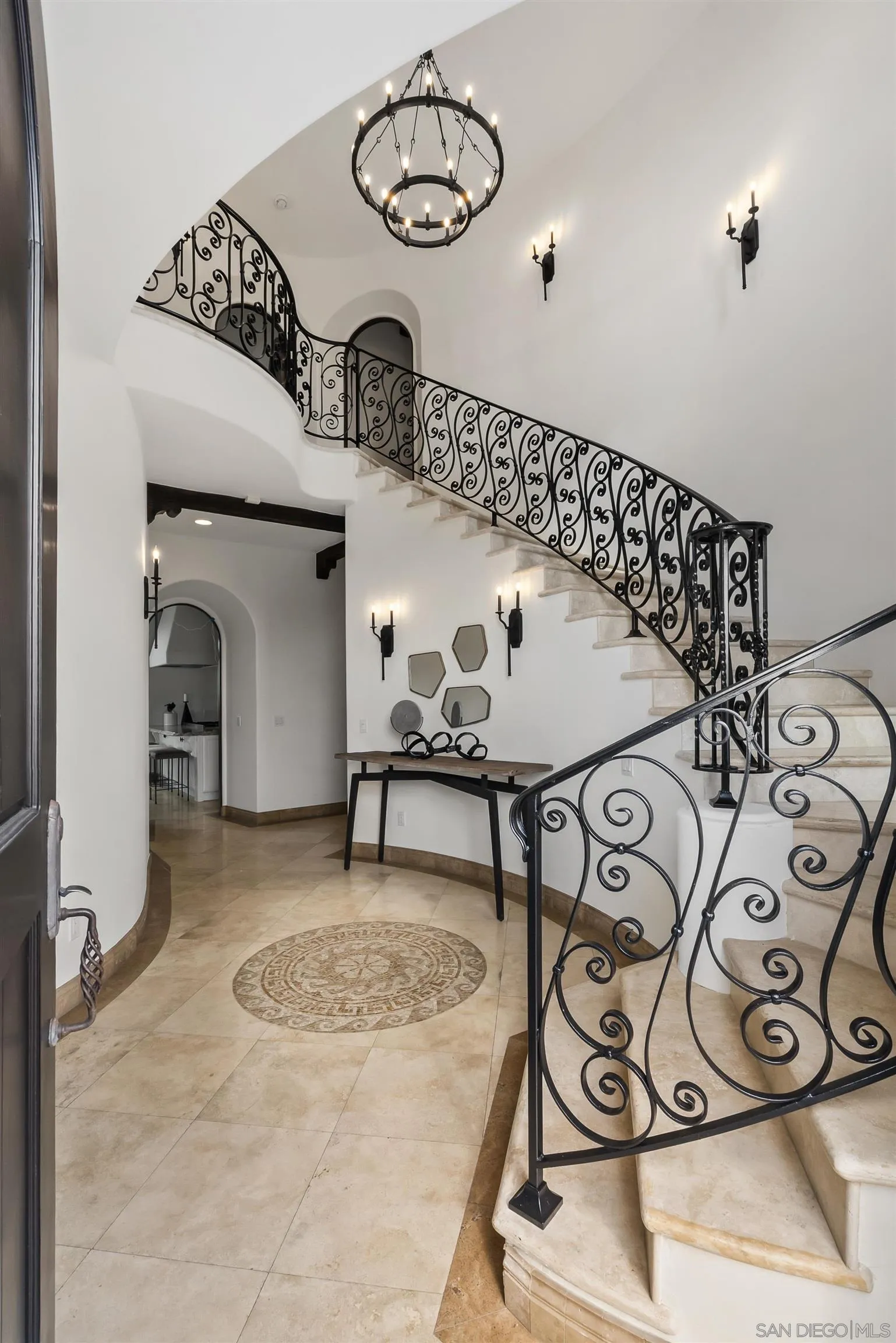 1745 Amalfi St