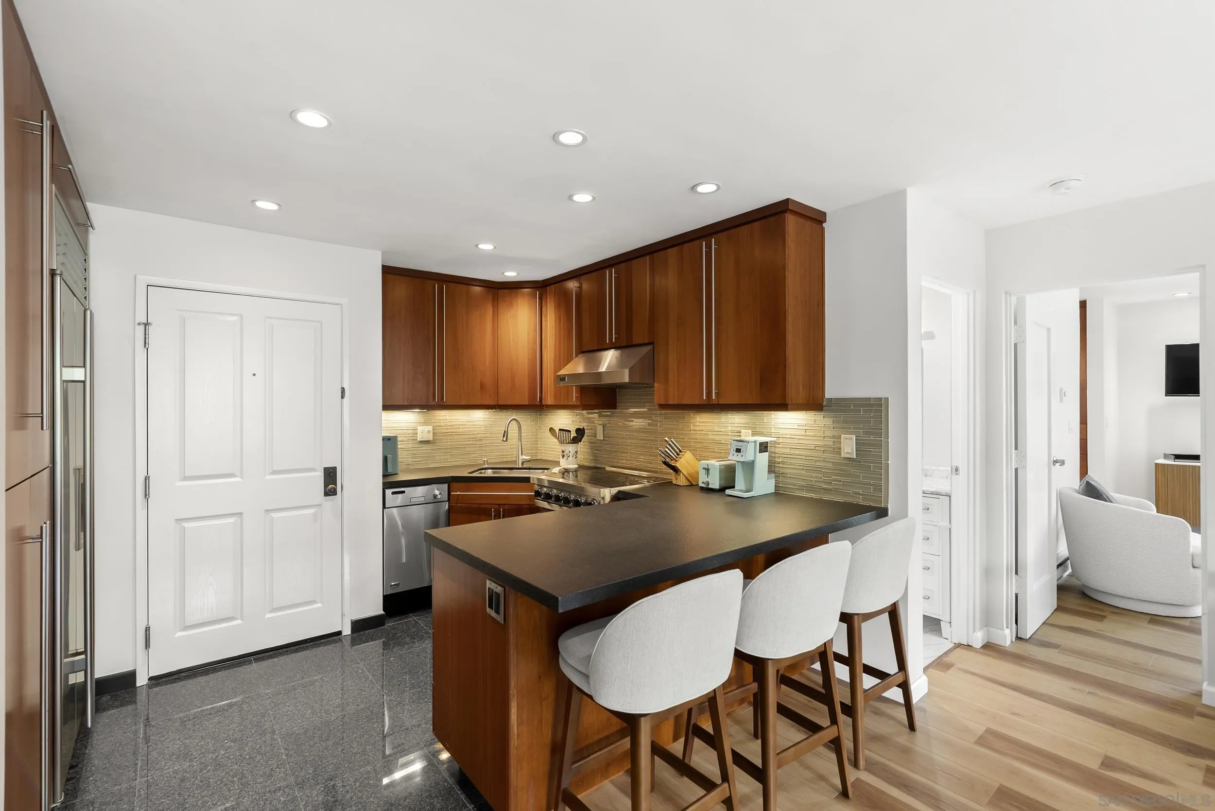1562 Camino Del Mar Unit: 551