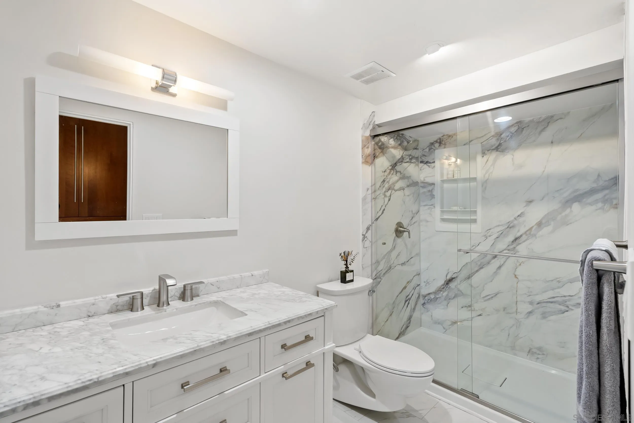 1562 Camino Del Mar Unit: 551