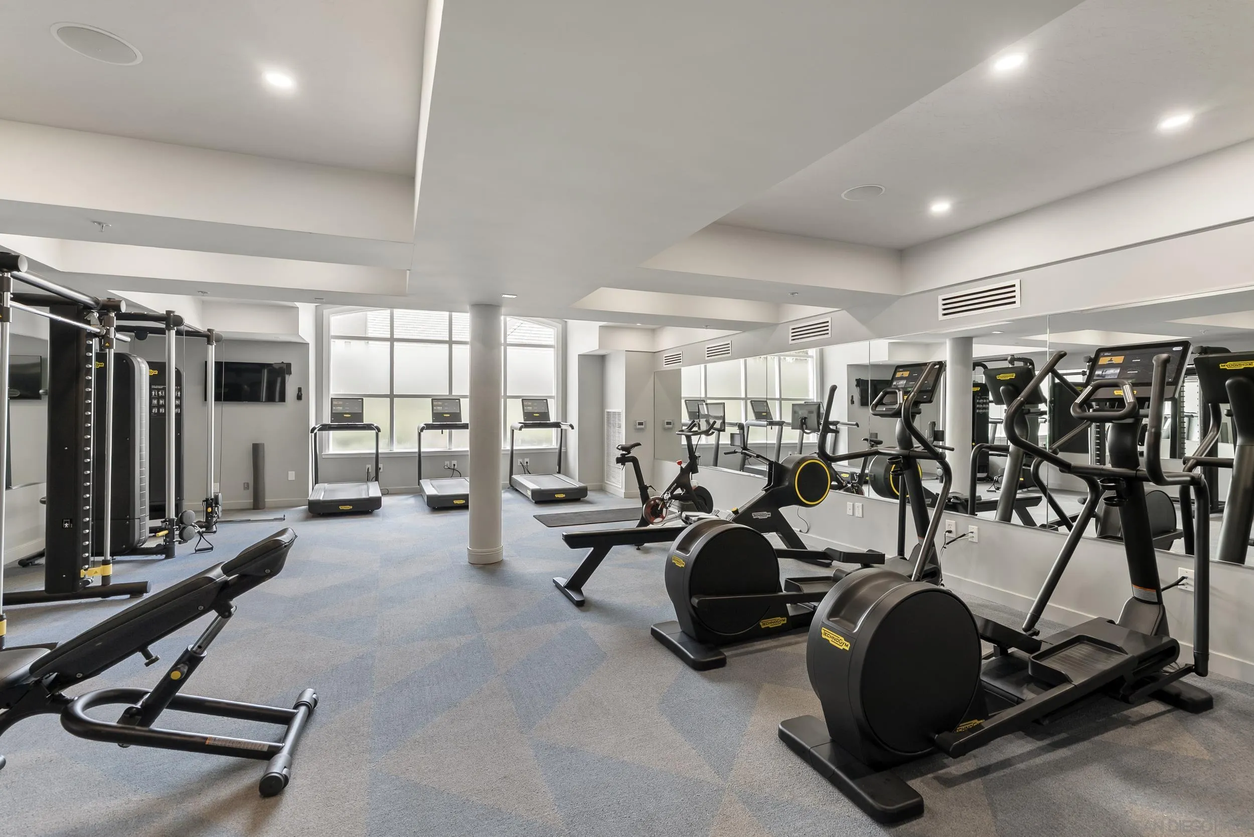 1562 Camino Del Mar Unit: 551