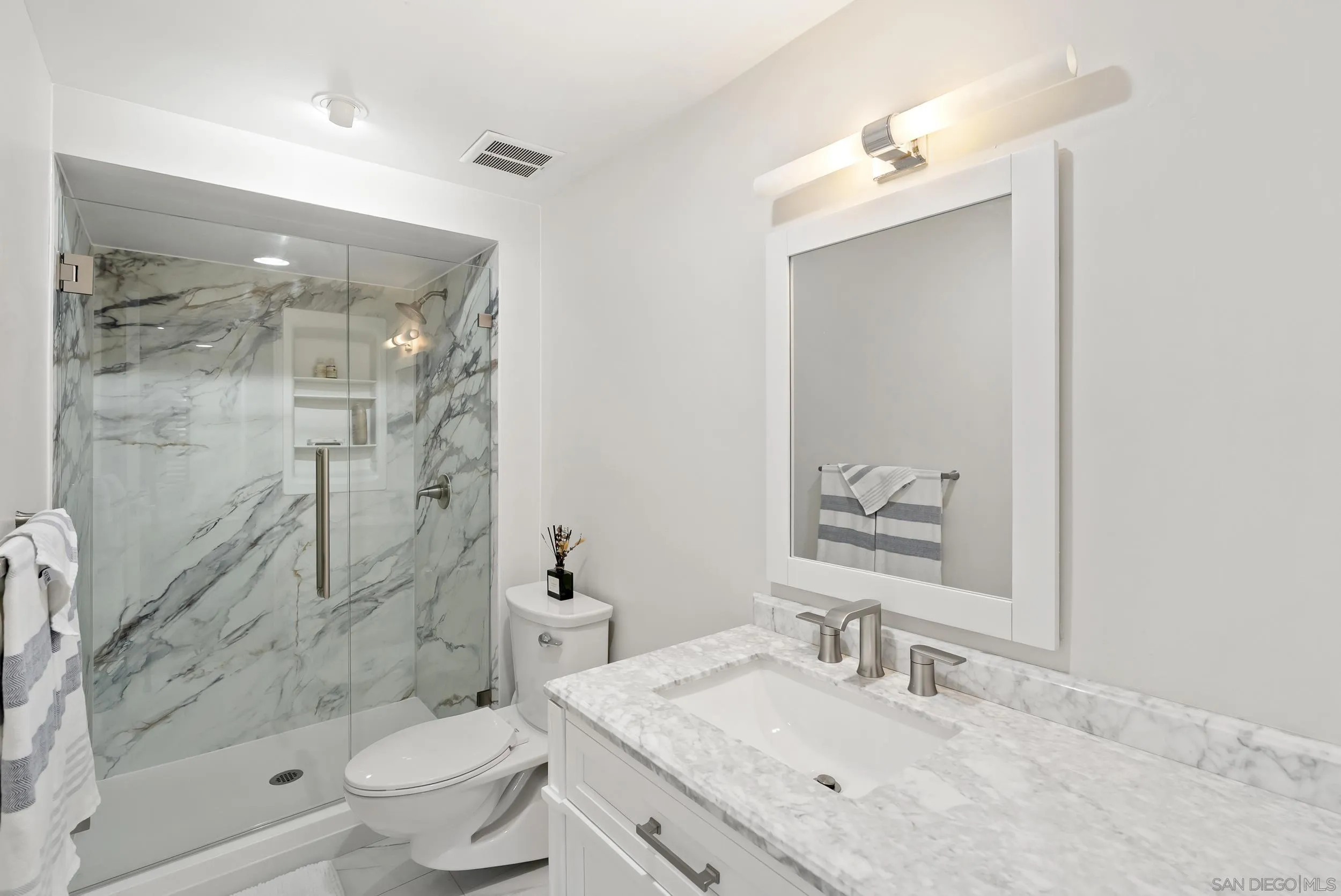 1562 Camino Del Mar Unit: 551
