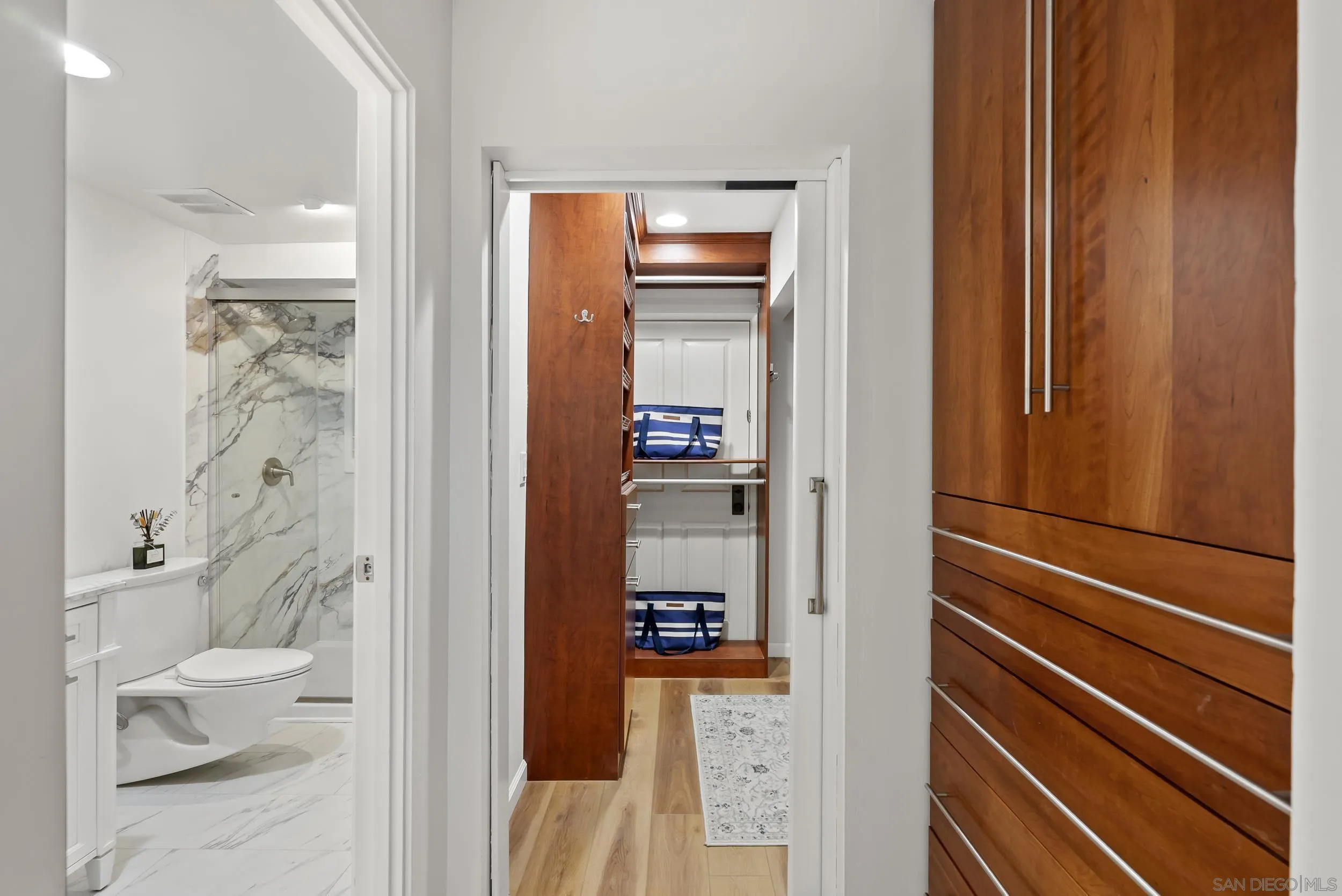 1562 Camino Del Mar Unit: 551